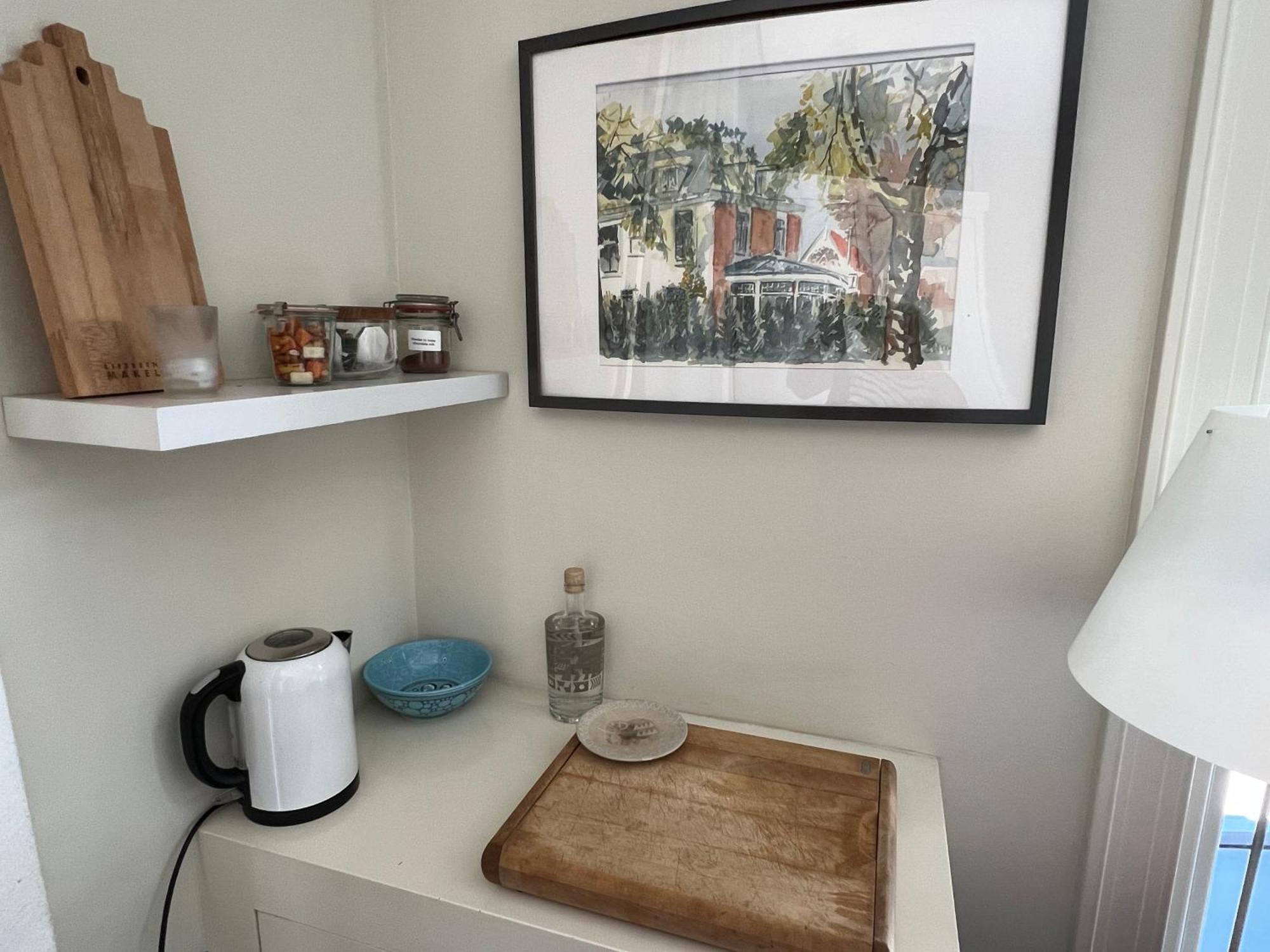 Bed & Breakfast One-twenty-one Naarden